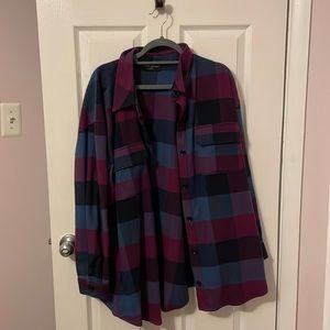 Lane Bryant 22/24 plaid shacket. Excellent condition. Functional pockets/buttons